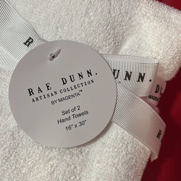NWT Rae Dunn Christmas hand towels - Picture 2 of 2